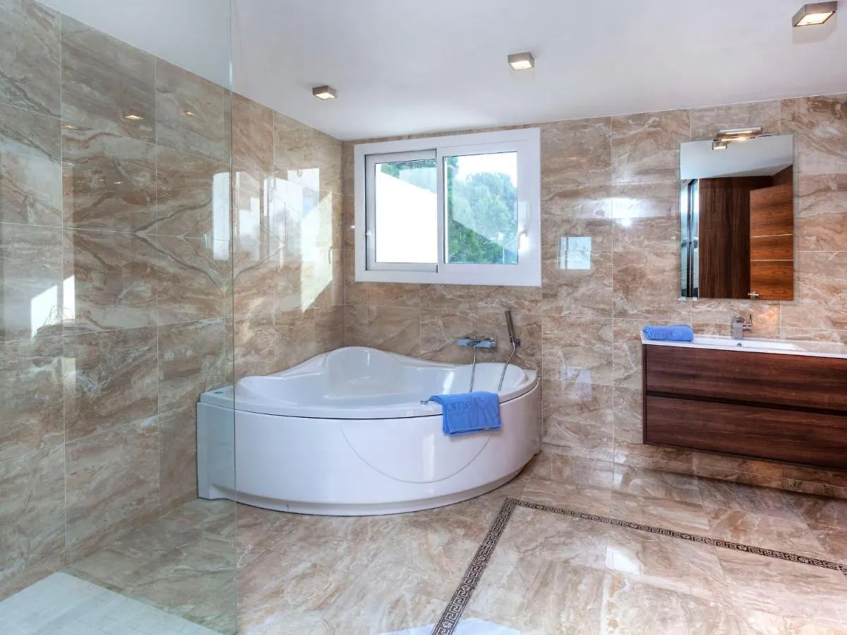 Holiday Home Vuiton By Interhome Lloret de Mar